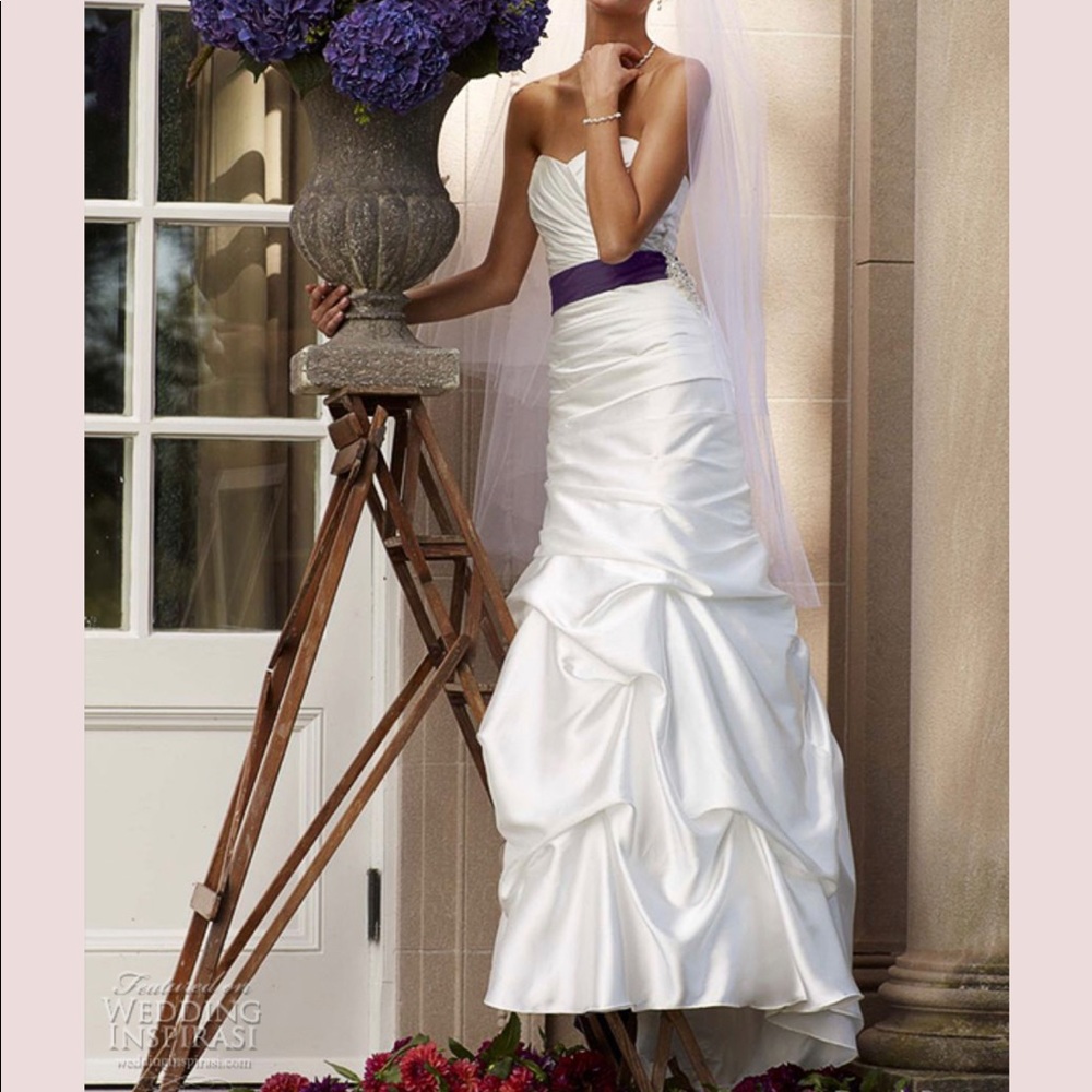 David’s Bridal 2012 wedding dress size 4
